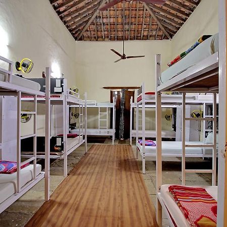 Albergue Zostel Goa Calangute Exterior foto
